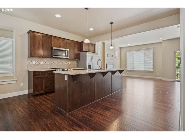 14323 Sw BURLWOOD Ln, Beaverton, OR 97005