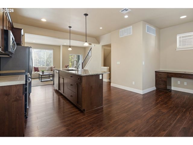 14323 Sw BURLWOOD Ln, Beaverton, OR 97005