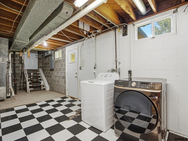 6622 Lafayette Avenue, Omaha, NE 68132