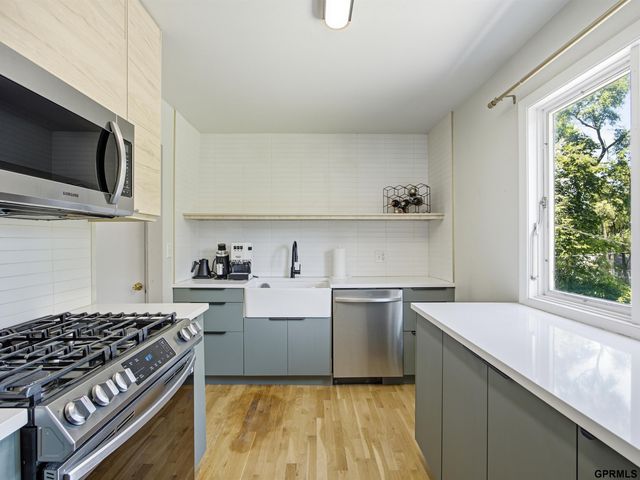 6622 Lafayette Avenue, Omaha, NE 68132