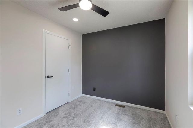 924 Shilo Court, Liberty, MO 64068