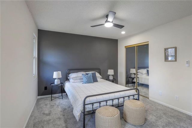 924 Shilo Court, Liberty, MO 64068