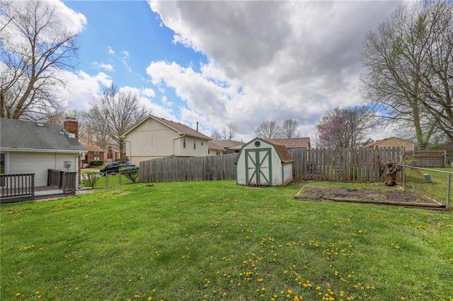 924 Shilo Court, Liberty, MO 64068