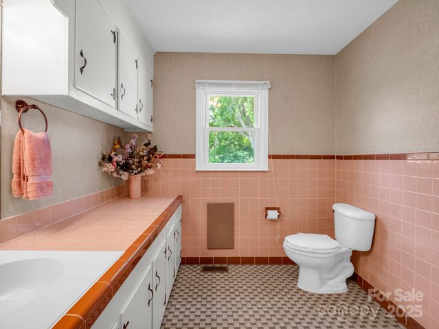 1638 Chase High Road, Forest City, NC 28043