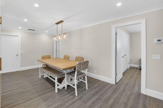 135 SE 28th Court, Boynton Beach, FL 33435