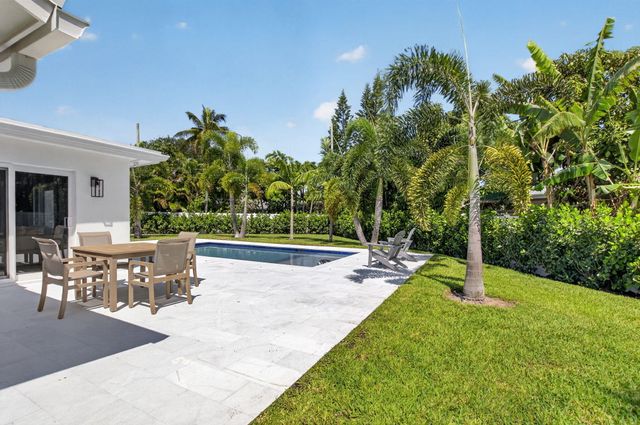 135 SE 28th Court, Boynton Beach, FL 33435