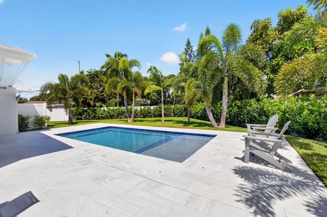 135 SE 28th Court, Boynton Beach, FL 33435