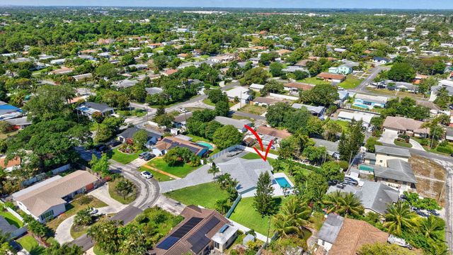135 SE 28th Court, Boynton Beach, FL 33435