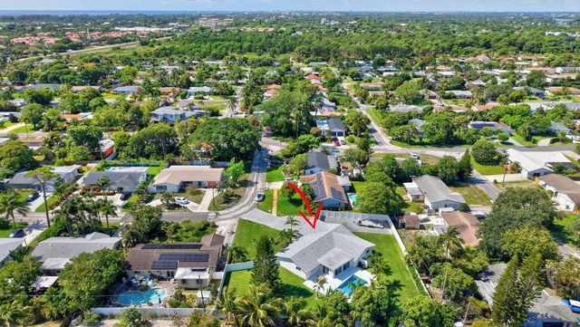 135 SE 28th Court, Boynton Beach, FL 33435