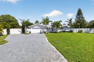 135 SE 28th Court, Boynton Beach, FL 33435