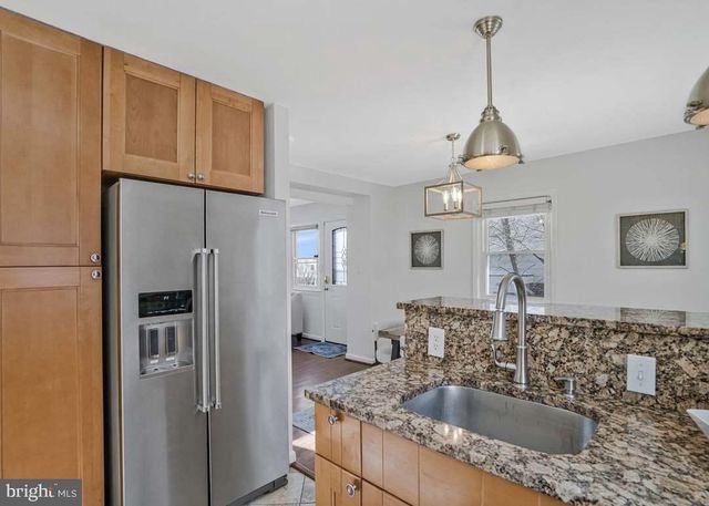 2509 OBERLIN DR, Alexandria, VA 22307