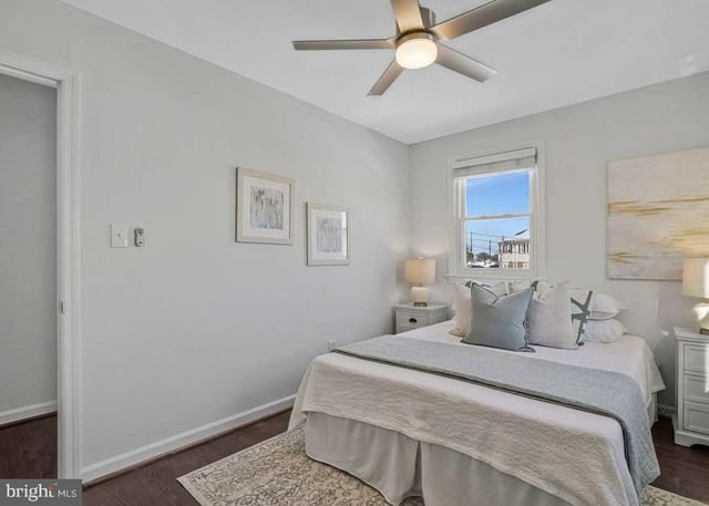 2509 OBERLIN DR, Alexandria, VA 22307