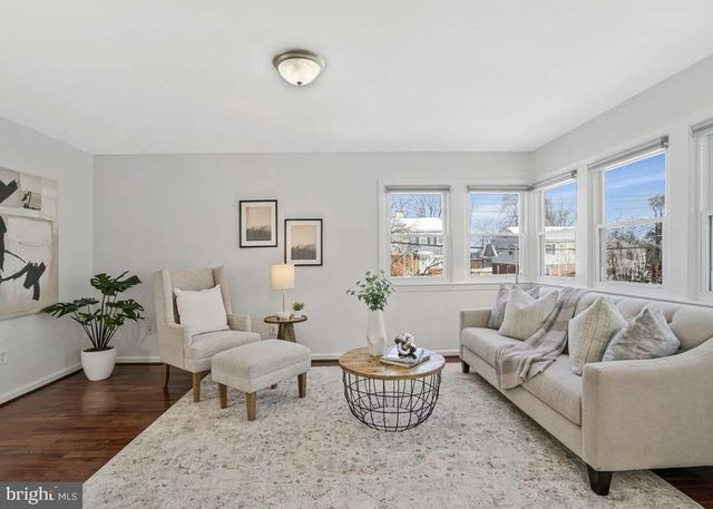 2509 OBERLIN DR, Alexandria, VA 22307