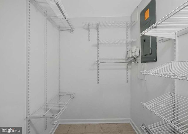 2509 OBERLIN DR, Alexandria, VA 22307