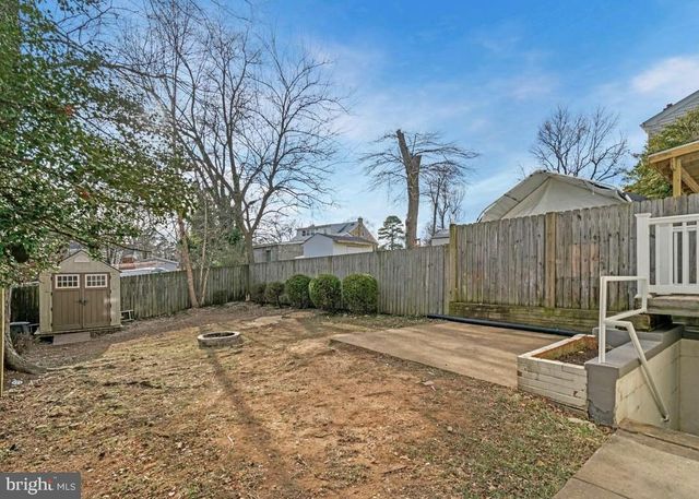 2509 OBERLIN DR, Alexandria, VA 22307