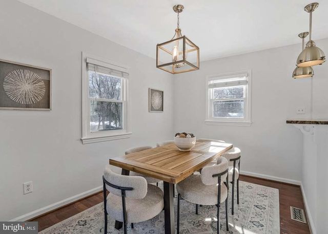 2509 OBERLIN DR, Alexandria, VA 22307