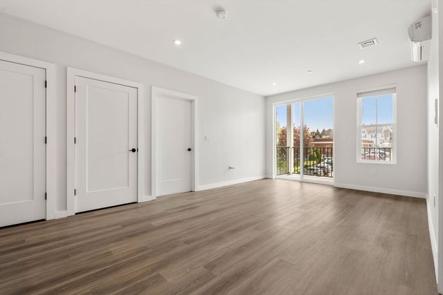 10 Somerset 306, Winthrop, MA 02152