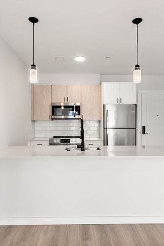10 Somerset 306, Winthrop, MA 02152