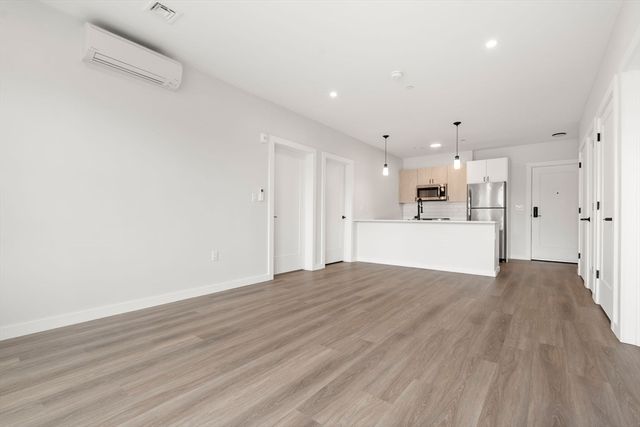 10 Somerset 306, Winthrop, MA 02152