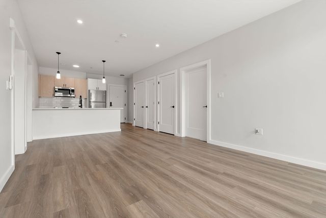 10 Somerset 306, Winthrop, MA 02152