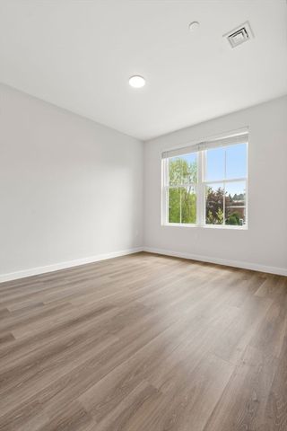 10 Somerset 306, Winthrop, MA 02152