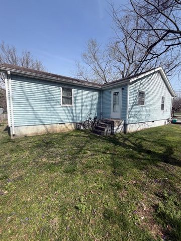 405 S Wooldridge Rd, Hopkinsville, KY 42240