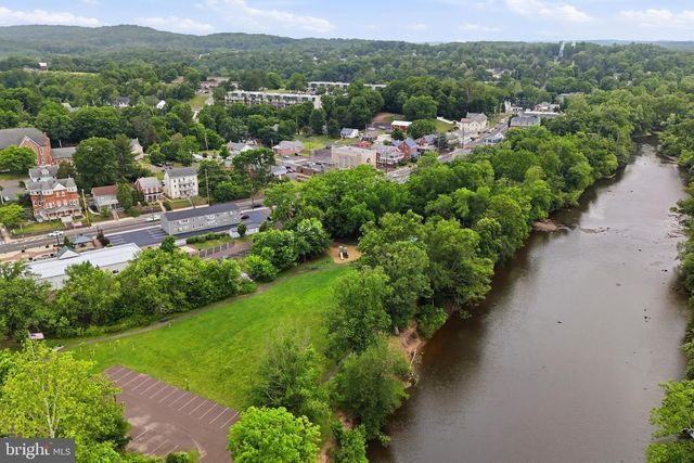 350 MAIN ST, Schwenksville, PA 19473