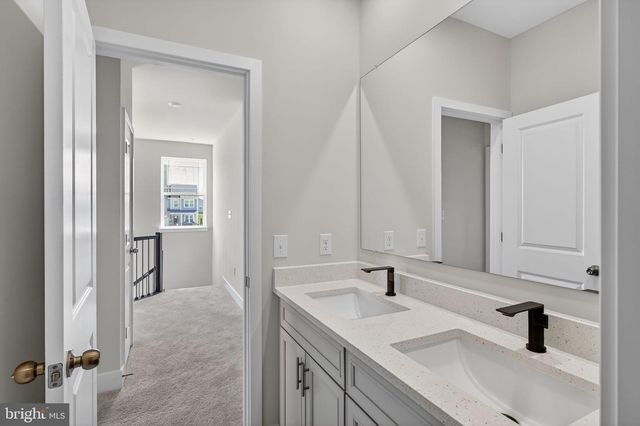 74 GRAND OVERLOOK DR, Gettysburg, PA 17325