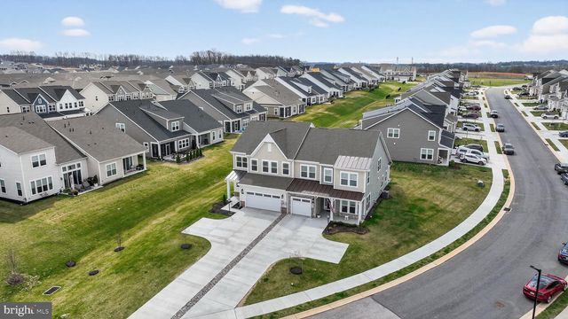 74 GRAND OVERLOOK DR, Gettysburg, PA 17325
