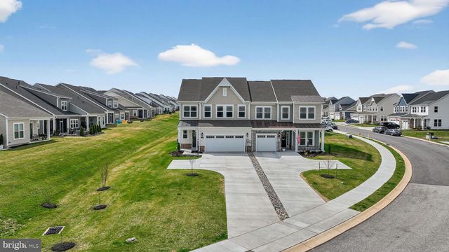 74 GRAND OVERLOOK DR, Gettysburg, PA 17325