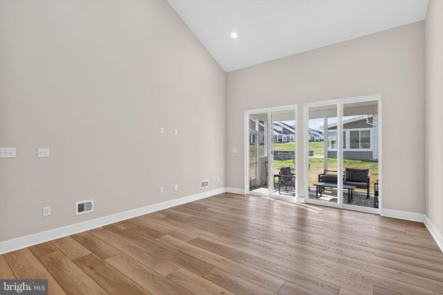 74 GRAND OVERLOOK DR, Gettysburg, PA 17325
