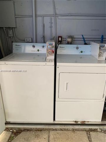 1151 NE 18th St 2, Fort Lauderdale, FL 33305