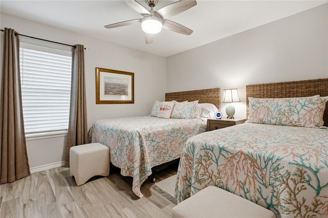 2404 Bayhouse Dr 2404, Rockport, TX 78382