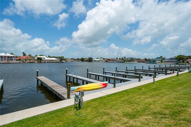 2404 Bayhouse Dr 2404, Rockport, TX 78382