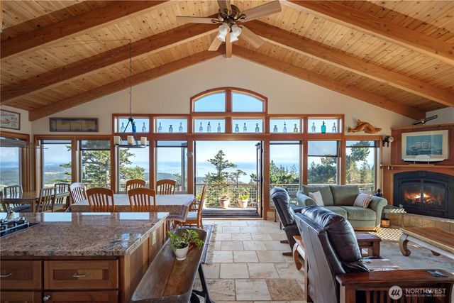 312 Stormridge Road, Friday Harbor, WA 98250