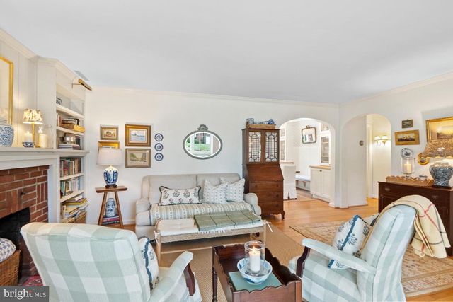 4301 AGNEW AVE, Alexandria, VA 22309