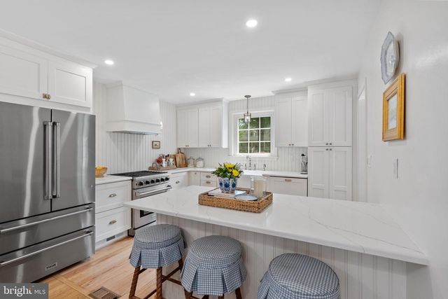 4301 AGNEW AVE, Alexandria, VA 22309