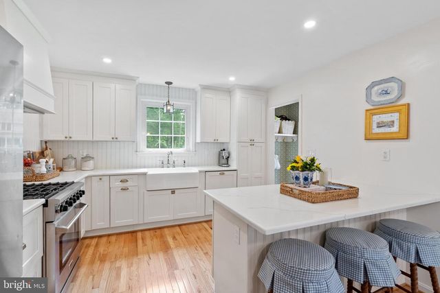 4301 AGNEW AVE, Alexandria, VA 22309
