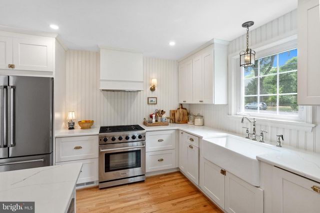 4301 AGNEW AVE, Alexandria, VA 22309