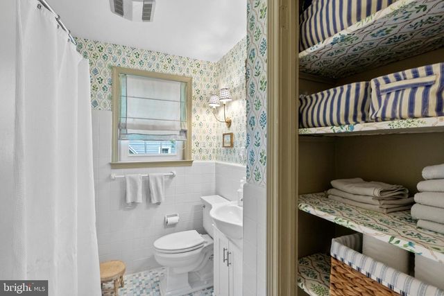 4301 AGNEW AVE, Alexandria, VA 22309