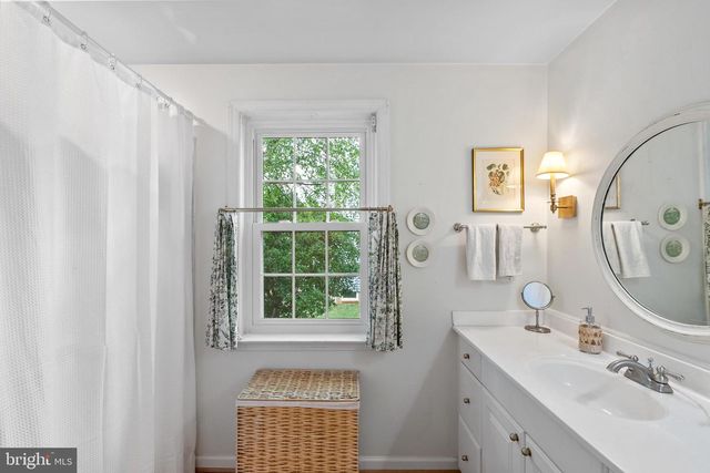 4301 AGNEW AVE, Alexandria, VA 22309