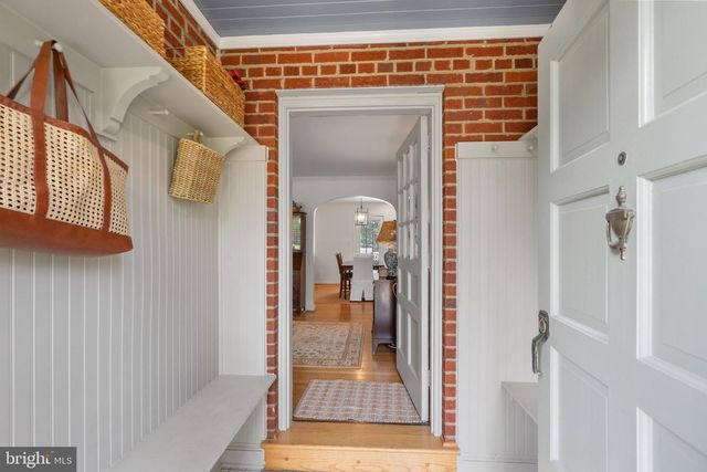 4301 AGNEW AVE, Alexandria, VA 22309