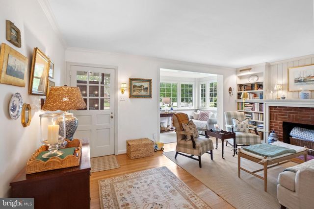 4301 AGNEW AVE, Alexandria, VA 22309