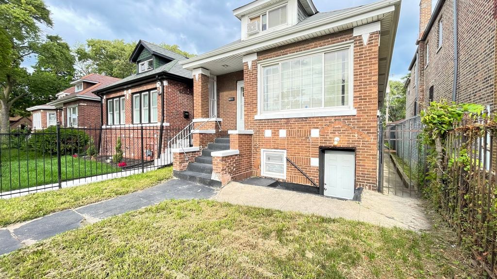 6511 S Vernon Avenue, Chicago, IL 60637