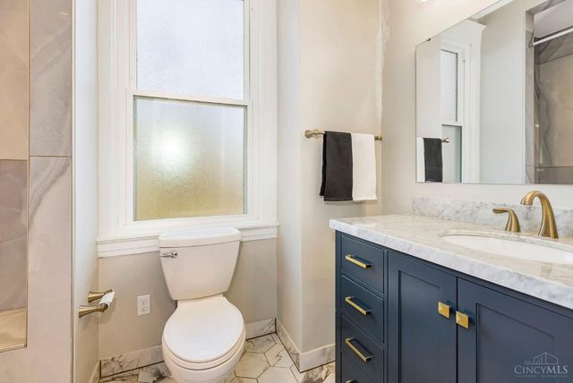 2832 Claypole Avenue, Cincinnati, OH 45204