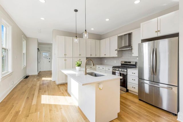 2832 Claypole Avenue, Cincinnati, OH 45204