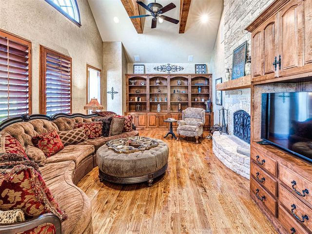 2405 Riva Way, Edmond, OK 73007