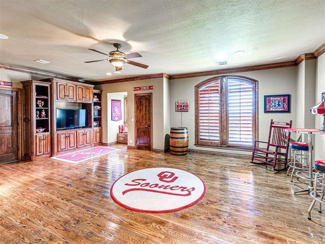 2405 Riva Way, Edmond, OK 73007