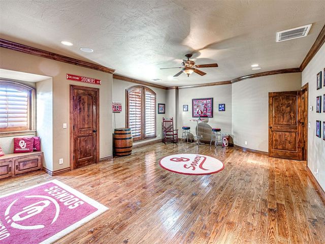 2405 Riva Way, Edmond, OK 73007