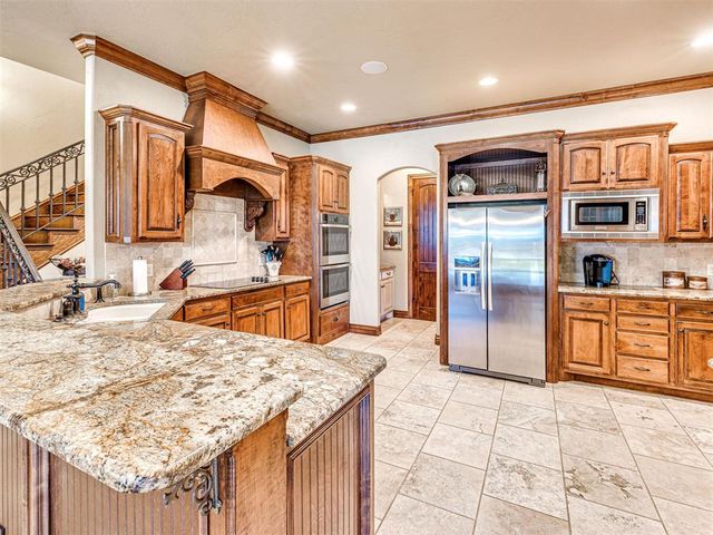 2405 Riva Way, Edmond, OK 73007